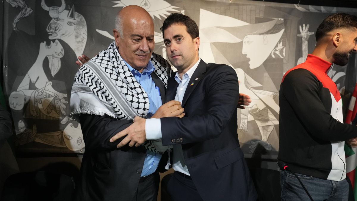 El presidente de la Federación Palestina de Fútbol califica de "histórico" el partido entre Euskadi y Palestina: "No es una simple competición"