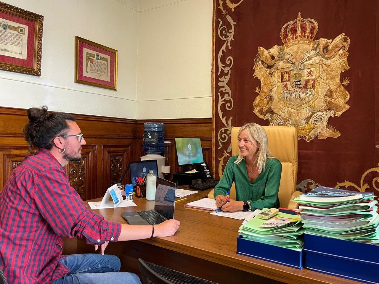 Susana Herrán (PSOE) durante la entrevista con elDiario.es en el Ayuntamiento.