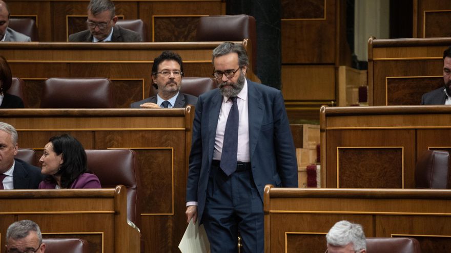 Archivo - El diputado de Vox, José María Sánchez García, durante un pleno en el Congreso