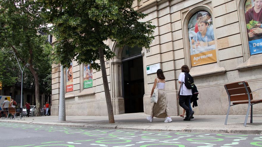 El reputado colegio Jesuïtes de Casp de Barcelona, acorralado por abusos durante décadas: "Se ocultaba todo"