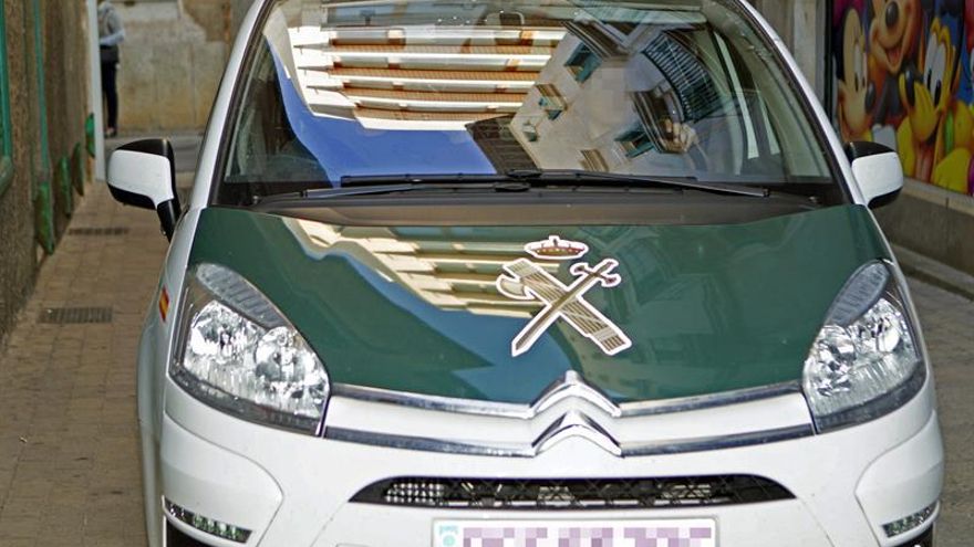 Una mujer mata a su hija de 18 meses y se ahorca tras discutir con su marido