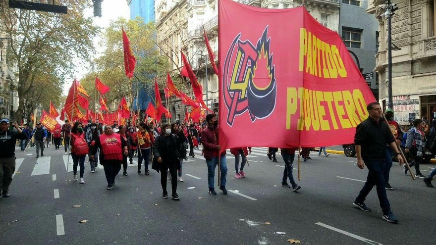 Piqueteros piden una reunión a Batakis y un bono de emergencia de 20 mil pesos