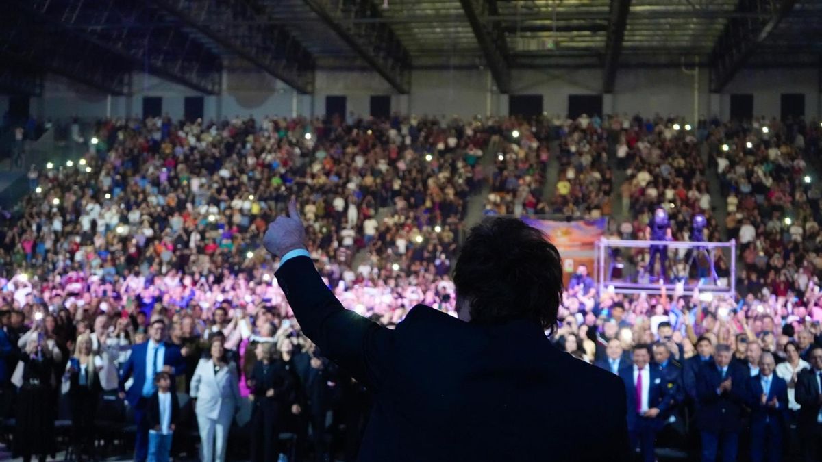 Milei encabezó en Chaco la inauguración de un templo de la Iglesia Portal del Cielo