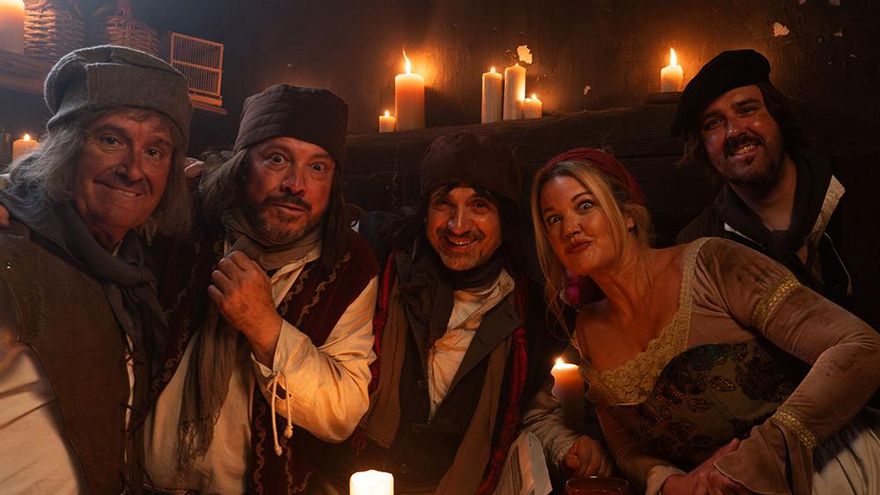 La 1 domina una vez más la Nochevieja, seguida de Antena 3 y otro especial de 'Cachitos' que despunta en La 2