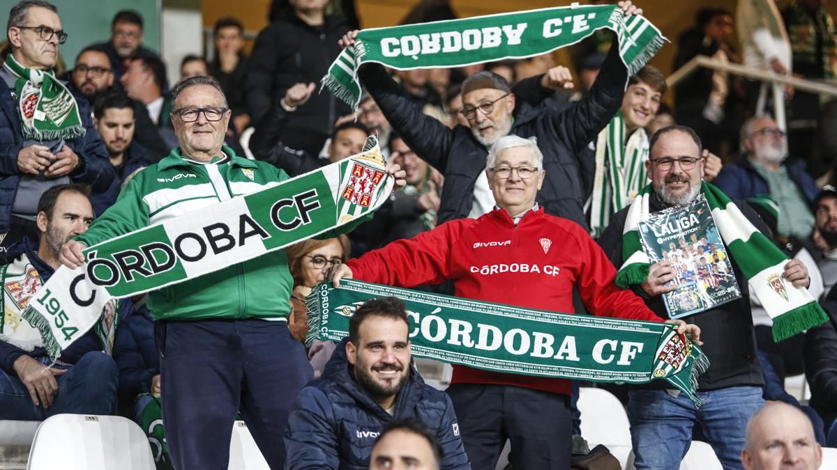 Grada Blanquiverde del Córdoba CF - Cádiz CF