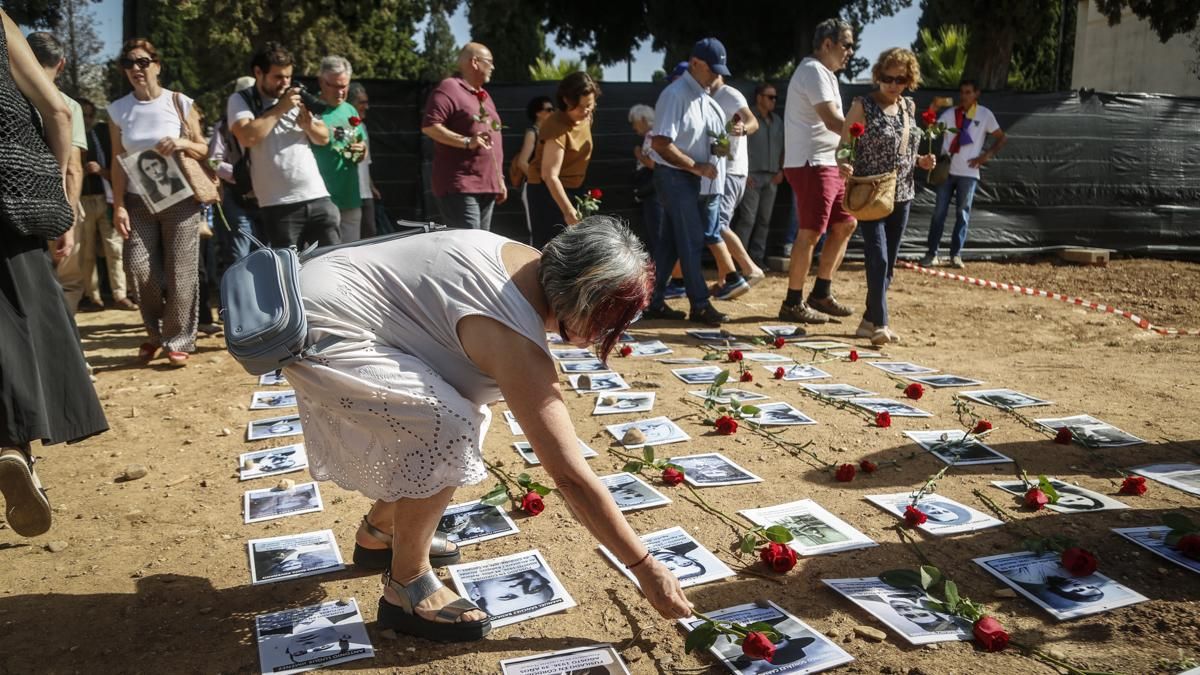 Acto por el Día de las Víctimas del Franquismo en el Cementerio de la Salud