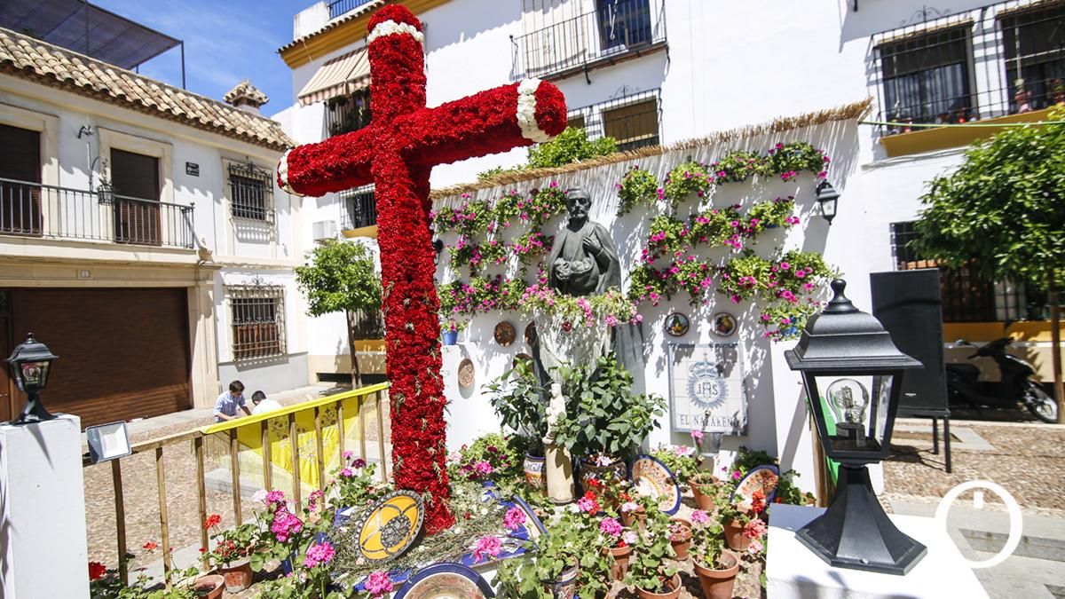 Tercer premio en Casco Histórico Cruz de la Hermandad Padre Jesús Nazareno