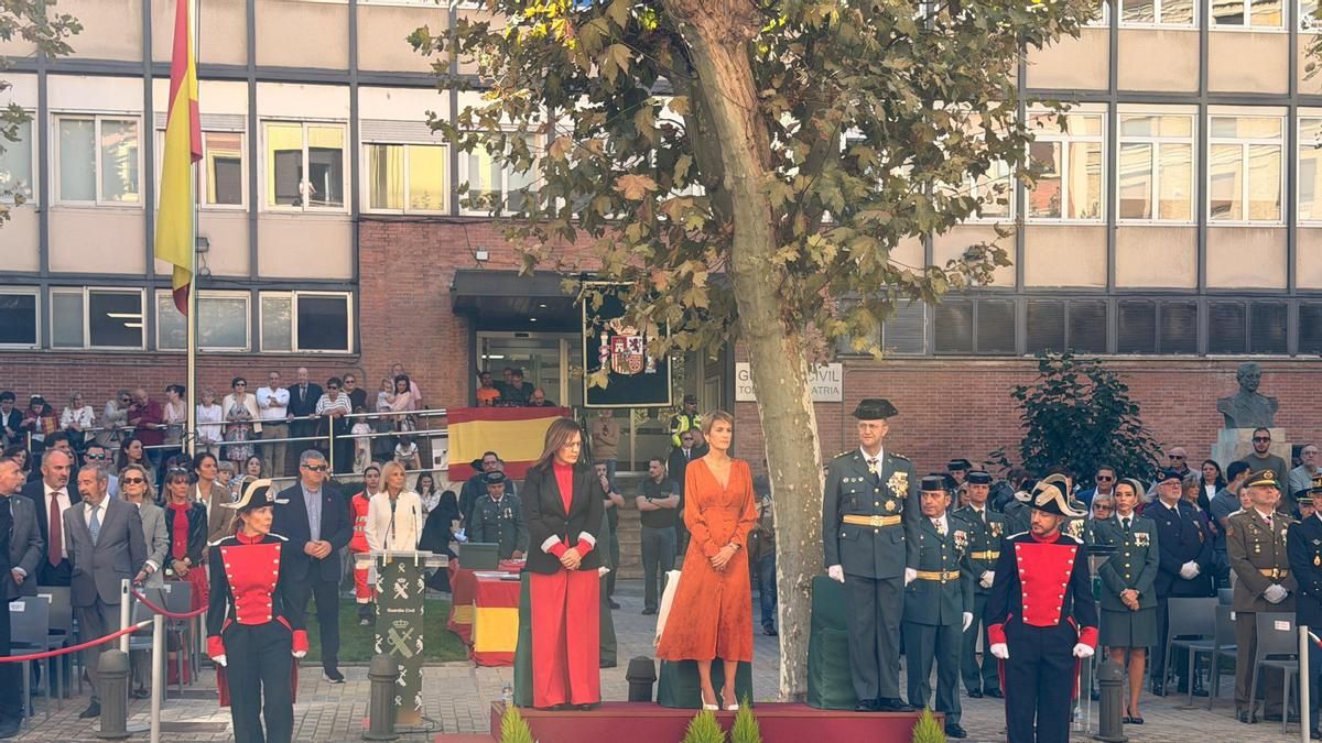 Abucheos a la presidenta socialista Chivite en los actos de la fiesta nacional de España en Pamplona