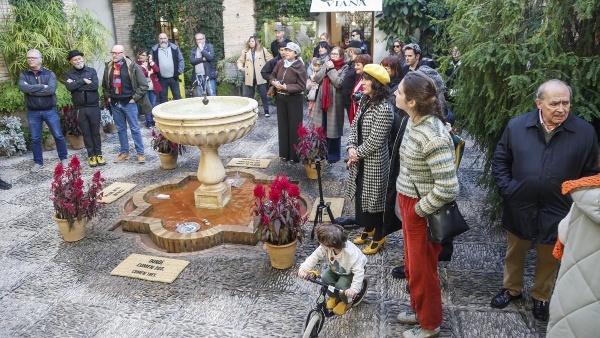 Inauguración del festival Poemx en el Palacio de Viana