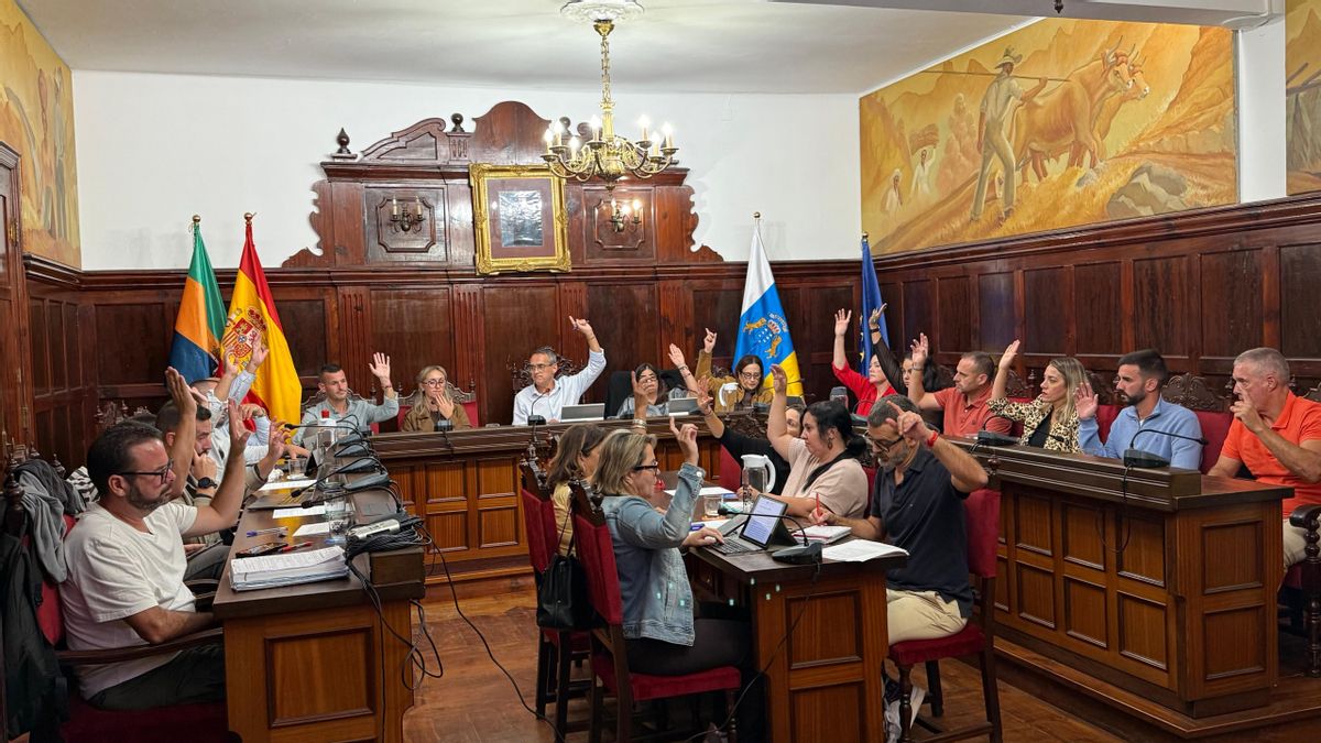 Pleno del Ayuntamiento de Los Llanos de Aridane celebrado este jueves.