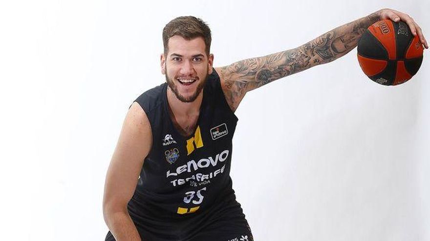 Fran Guerra, convocado por la selección española para la última ventana del Eurobasket 2022