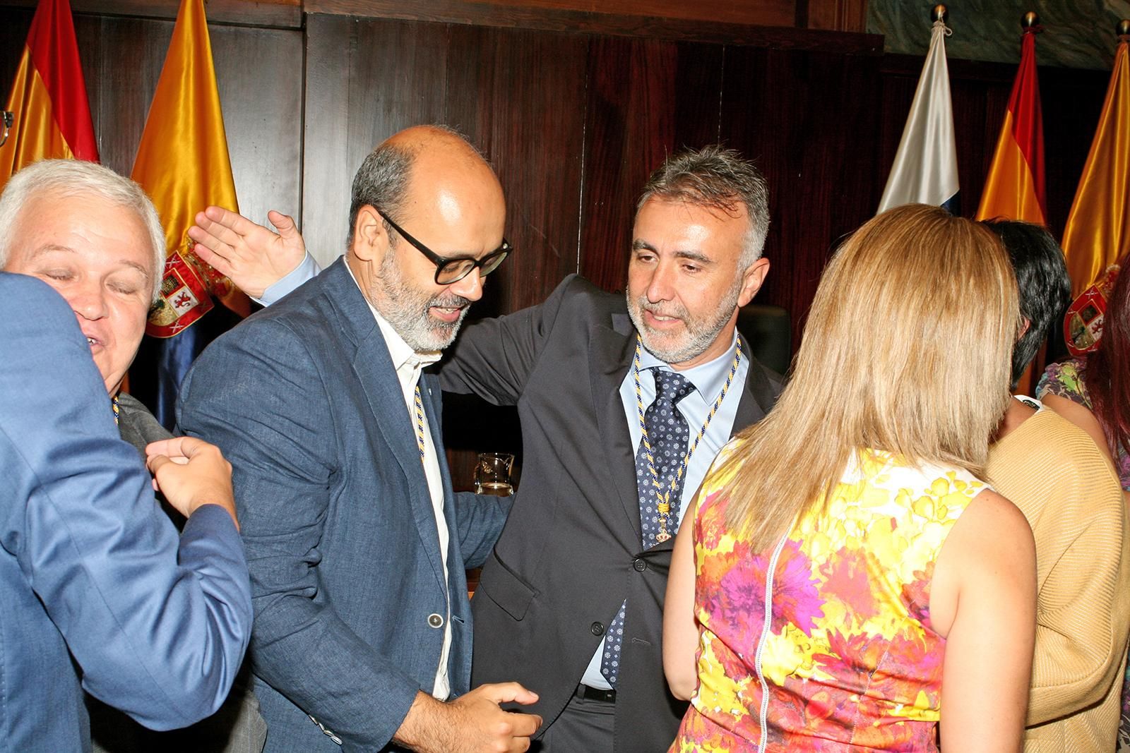 Los consejeros, Juan Manuel Brito (Podemos), Ángel Víctor Torres (PSOE) e Ylenia Pulido (Podemos)