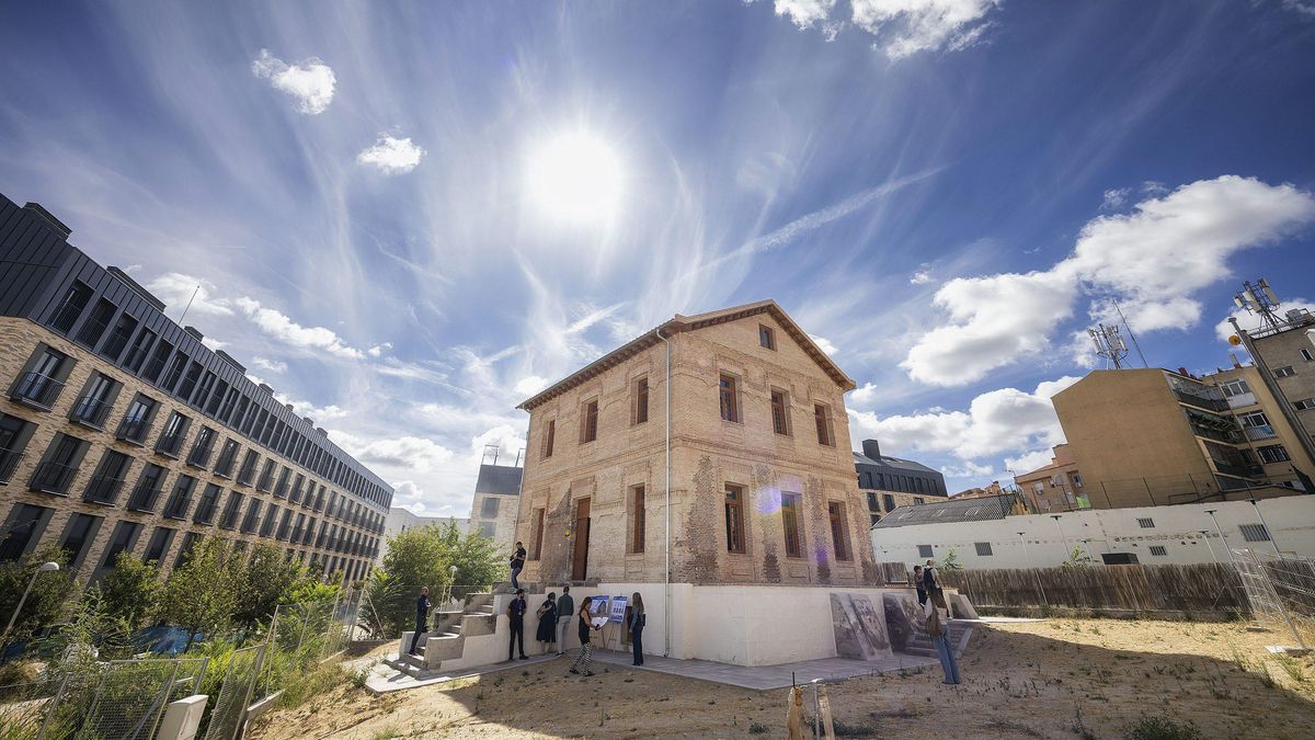 Un palacete del siglo XIX caído en desgracia por un incendio renace como espacio cultural para Carabanchel