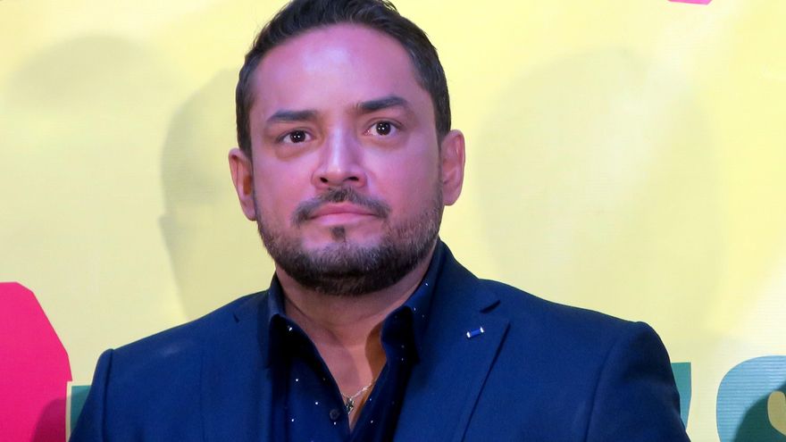Manny Manuel confiesa su orientación sexual y acaba con años de presión