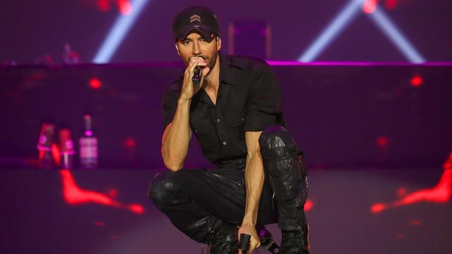 La emotiva canción de Enrique Iglesias en la que el cantante mostró sus lágrimas reales y que sonó en radios durante el 11S
