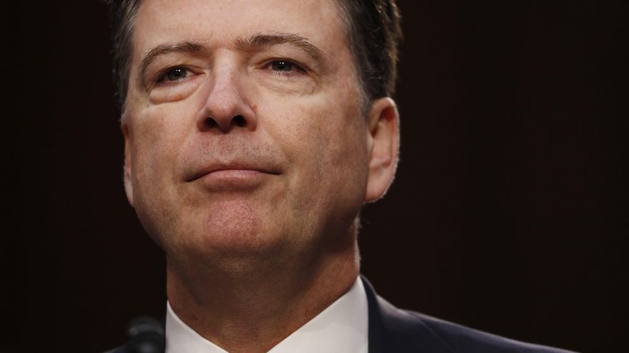 Las presiones de Trump a la Justicia surten efecto y logra que el exdirector del FBI James Comey sea imputado