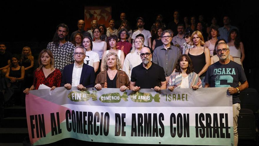 Oliver Laxe, Alba Flores, Luis Tosar y Sorogoyen, entre los más de 1.200 profesionales de la cultura que piden a Sánchez el embargo de armas a Israel