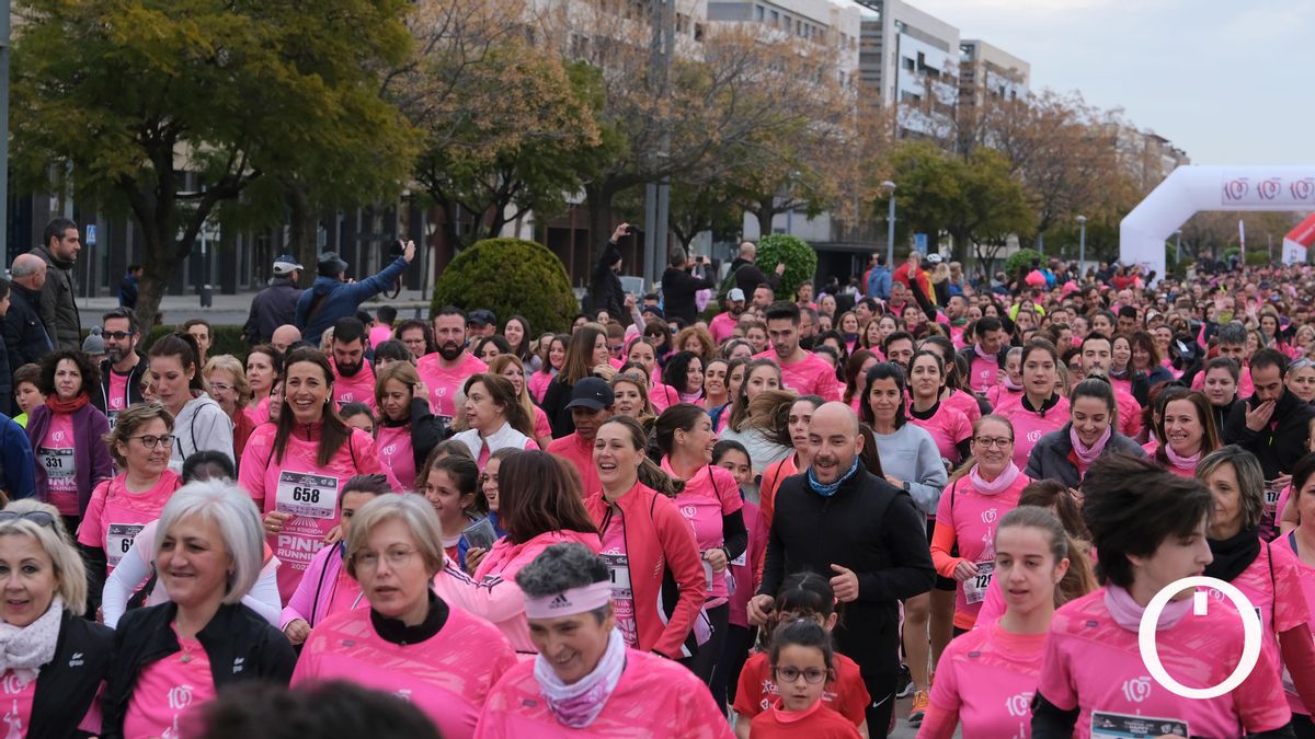 La Pink Running vuelve a llenar de rosa las calles de Córdoba