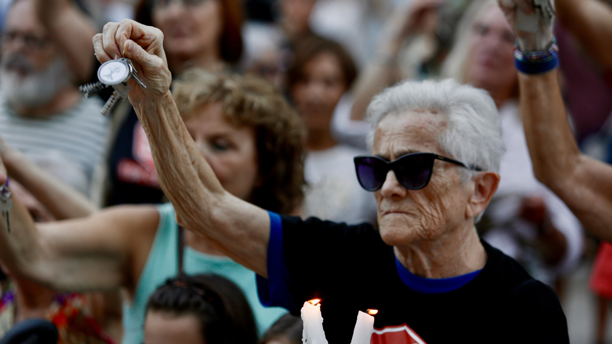 Concentración por la muerte de Maricarmen