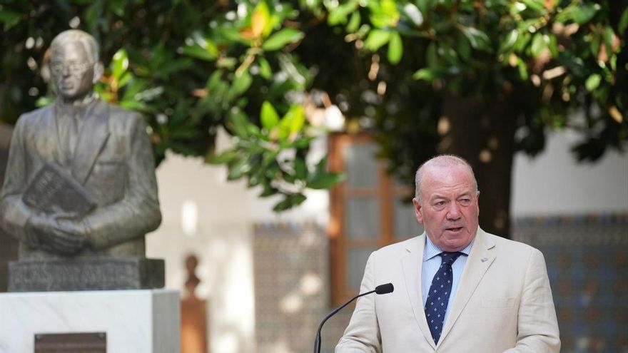 Javier Delmás, nieto de Blas Infante y presidente de su Fundación: "Mi abuelo estaría en contra de la prioridad nacional"