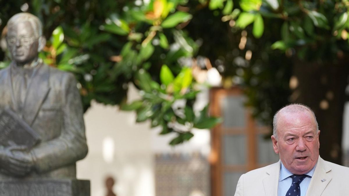 Javier Delmás, nieto de Blas Infante y presidente de su Fundación: "Mi abuelo estaría en contra de la prioridad nacional"