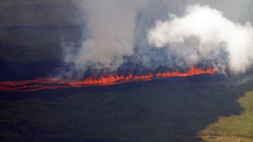 Seísmo de magnitud 4,6 en isla donde un volcán entró en erupción en las Galápagos