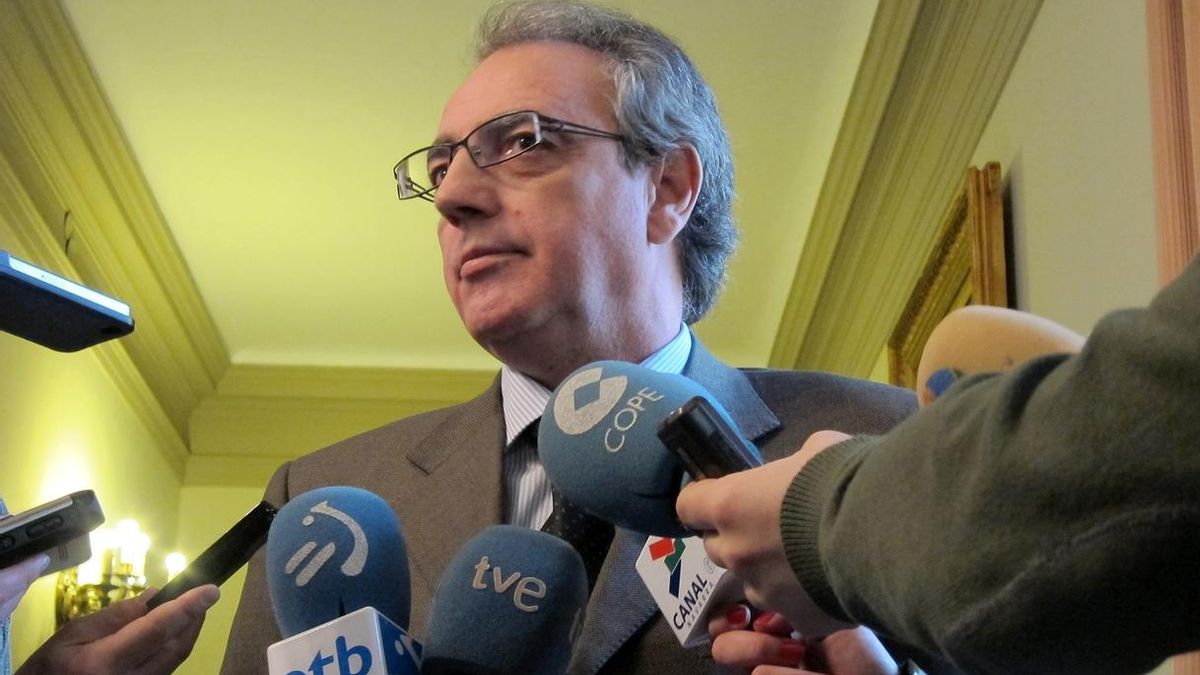 Sanz dice que le gustaría que hubiese un candidato en UPN "con posibilidades de pactar en la senda del Amejoramiento"