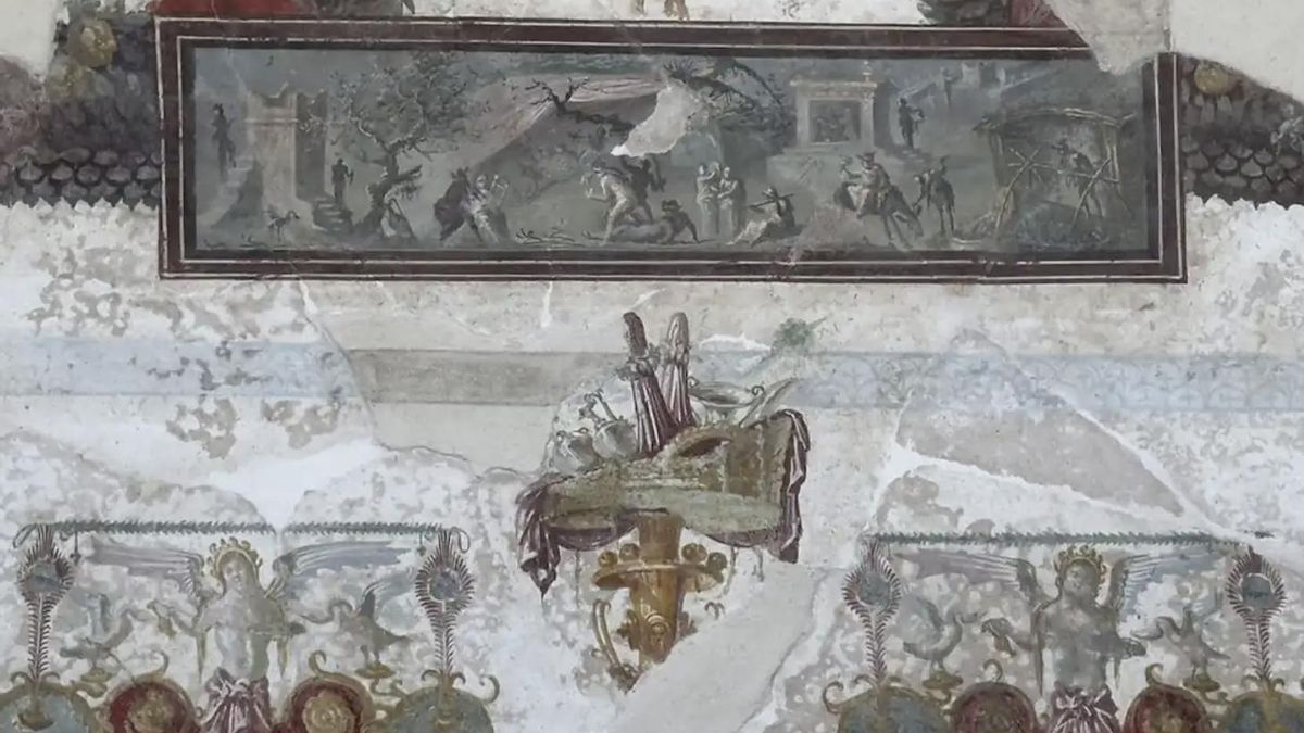 Un fresco monumental de Dioniso y Ariadna recupera su aspecto original y enriquece el patrimonio de Pompeya