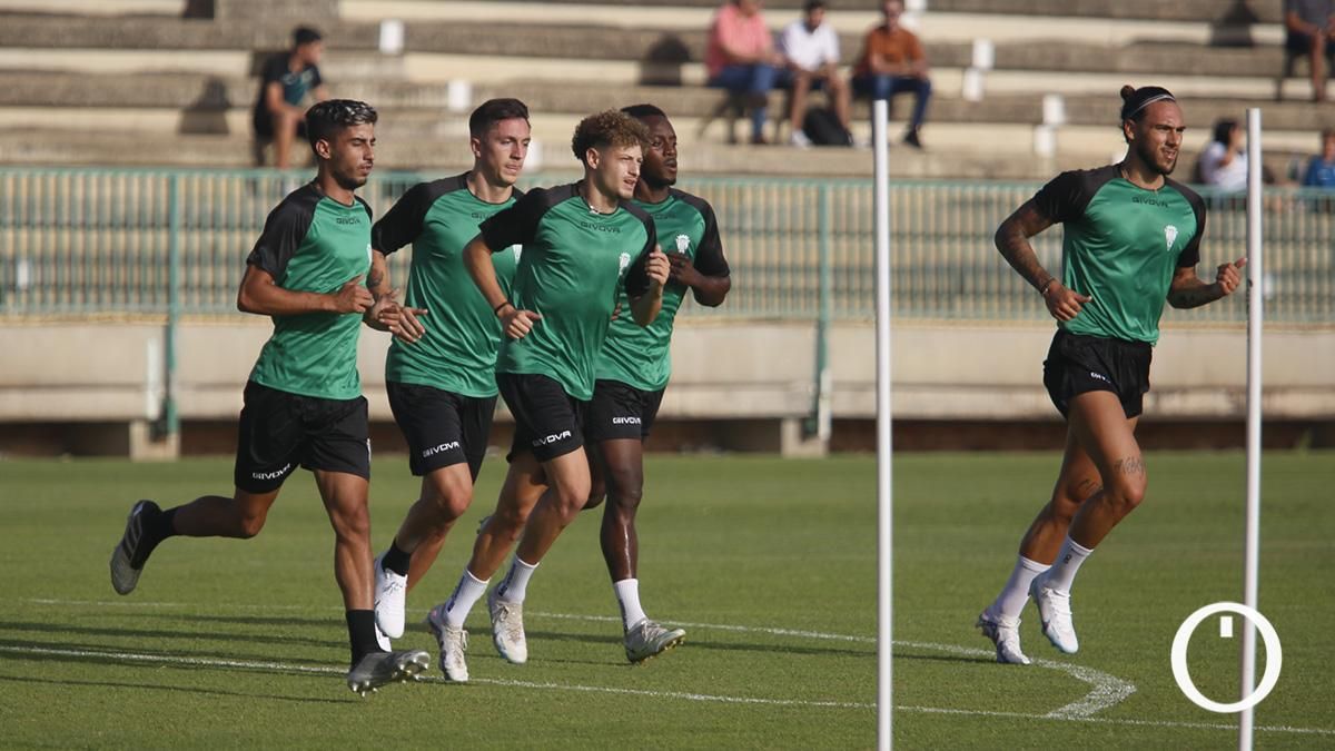 Primer entrenamiento del Córdoba CF tras las vacaciones