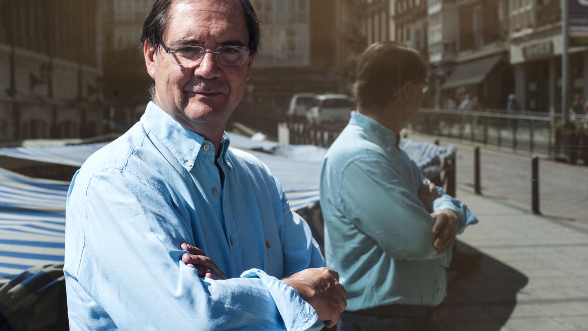 El exdiputado del PP Jesús López Medel en Santander. |