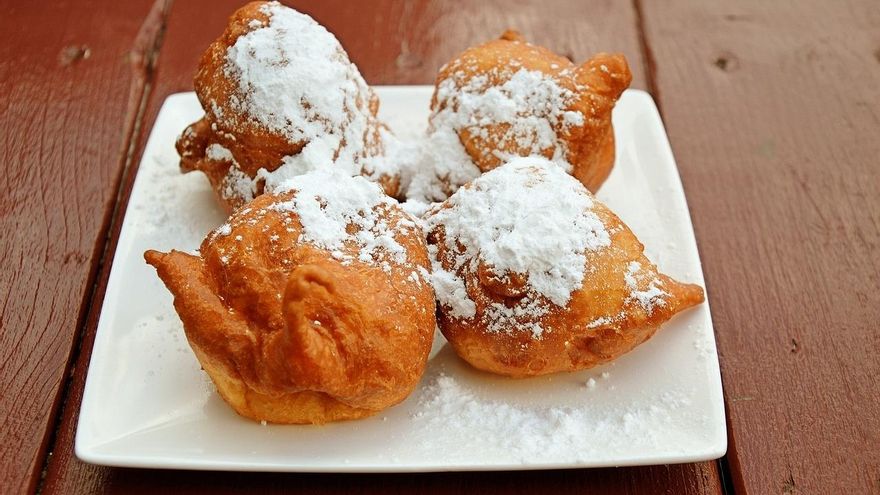 Buñuelos y fartons con el café: la receta de estos postres típicos valencianos para celebrar las Fallas 2025