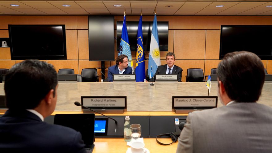 Massa: el acuerdo con el BID "le permitirá a la Argentina poner en marcha programas claves en infraestructura, salud, agua y turismo"