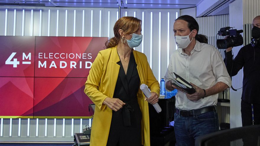 Pablo Iglesias y Mónica García, minutos antes del debate en Cadena Ser.