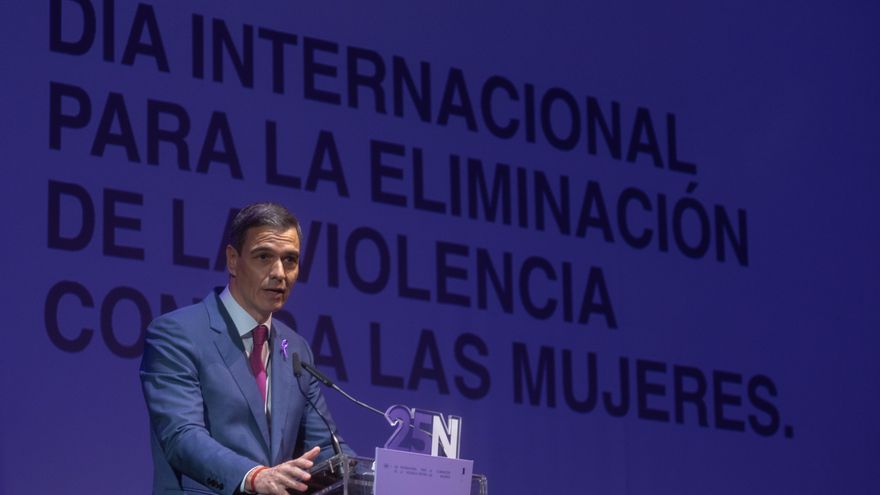 El presidente del Gobierno, Pedro Sánchez, interviene durante un acto con motivo del Día Internacional para la Eliminación de la Violencia contra las Mujeres.