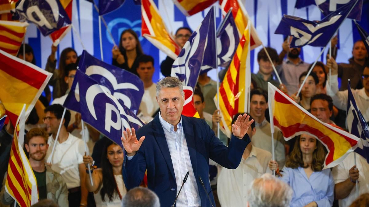 El alcalde de Badalona, Xavier García Albiol, durante un acto de precampaña del PP, en el Palau de Congressos de Catalunya.