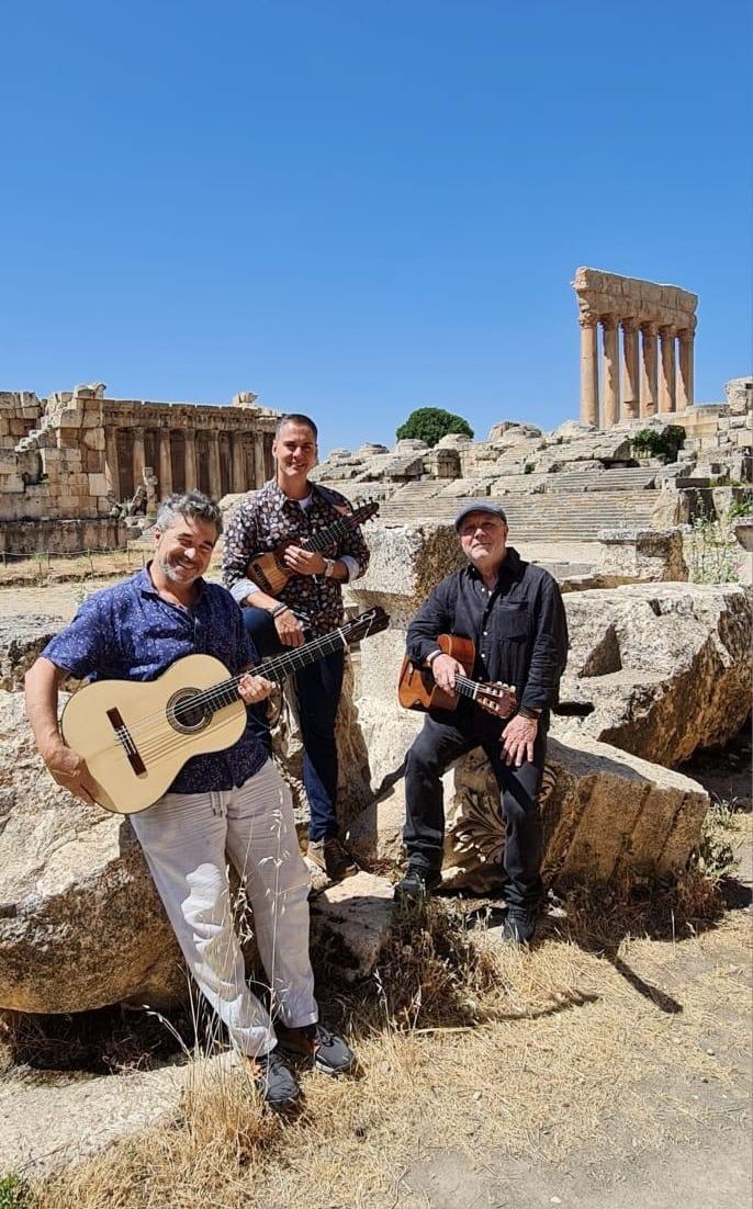 La directora del Instituto Cervantes de Beirut, Yolanda Soler Onís ha destacado un programa que ha combinado ritmos populares de las Islas Canarias y el folklore andaluz con otras músicas del mundo, interpretadas en clave de Jazz,  Blues o flamenco