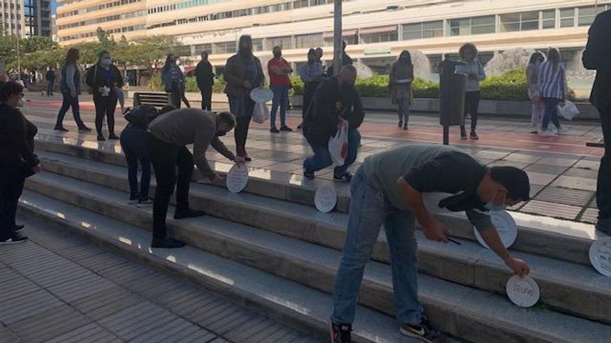 Protesta de hosteleros en Presidencia de Gobierno en Las Palmas de Gran Canaria