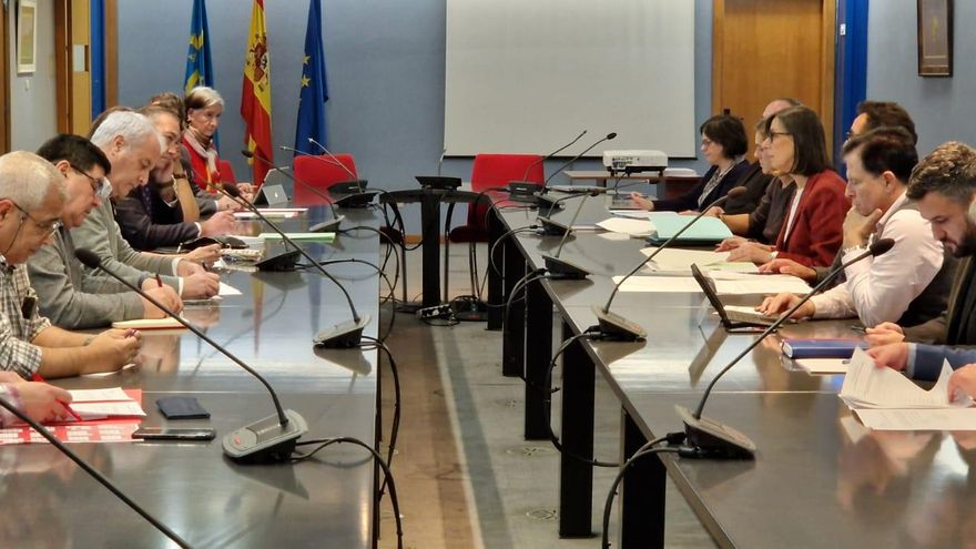 Los comercios de Asturias pactan abrir diez días en domingo y festivos en 2025