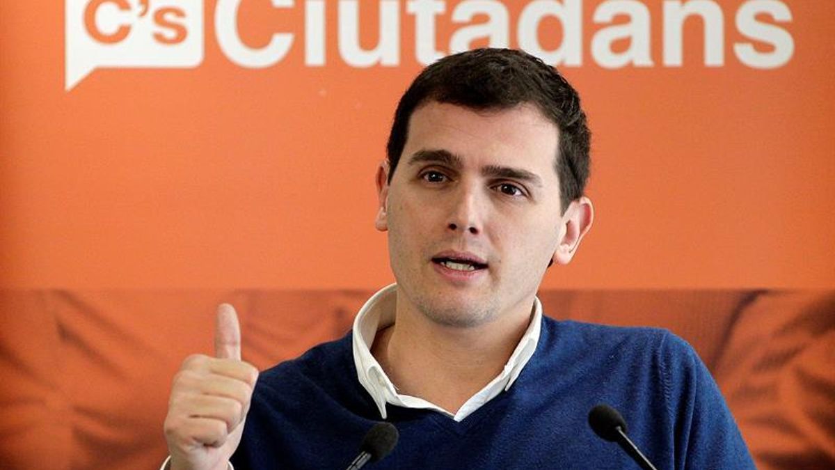 PSOE y Ciudadanos presentarán una "versión mejorada" de su pacto