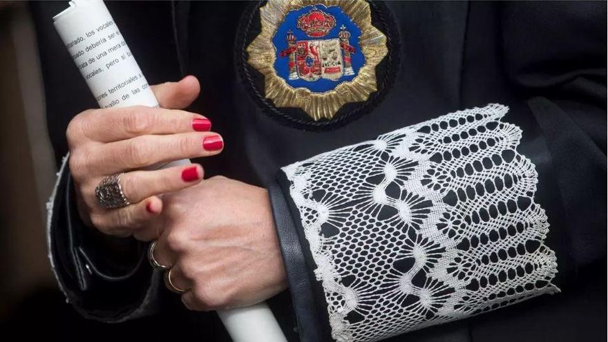 La lucha por normalizar el catalán en la Justicia: "Todo el mundo debería poder elegir su idioma en los tribunales"