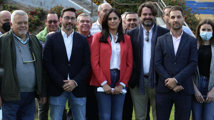 Vidina Espino, con el resto de exmiembros de Ciudadanos que se incorporan a Coalición Canaria como "colaboradores"