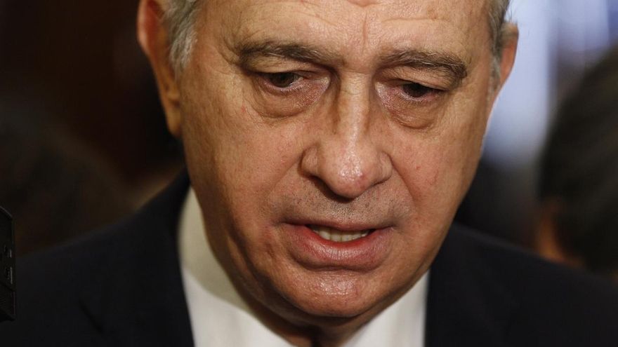 Fernández Díaz viajará a Francia con Pastor y a Marruecos con Morenés, por la amenaza terrorista y la crisis migratoria