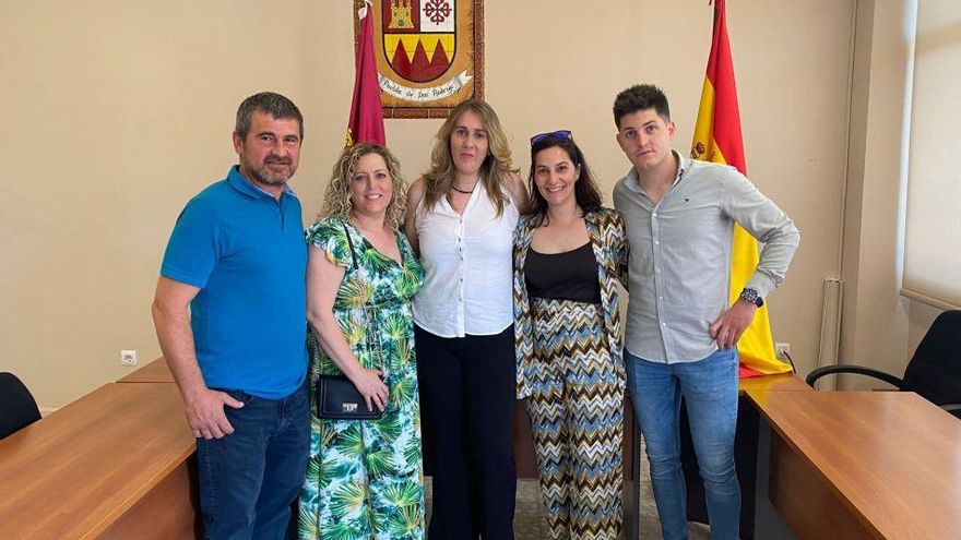 Una alcaldesa de Vox se sube el sueldo a 2.500 euros en un pueblo con extrema despoblación y poco presupuesto