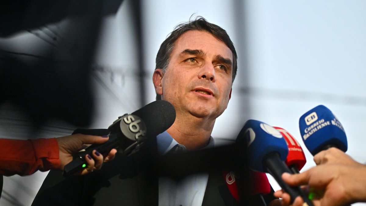 El senador brasileño Flávio Bolsonaro, hijo de expresidente Jair Bolsonaro.