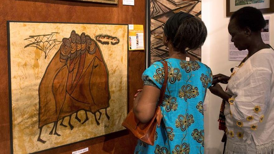 Exposición en Nairobi rinde homenaje a mujeres artistas de África Oriental