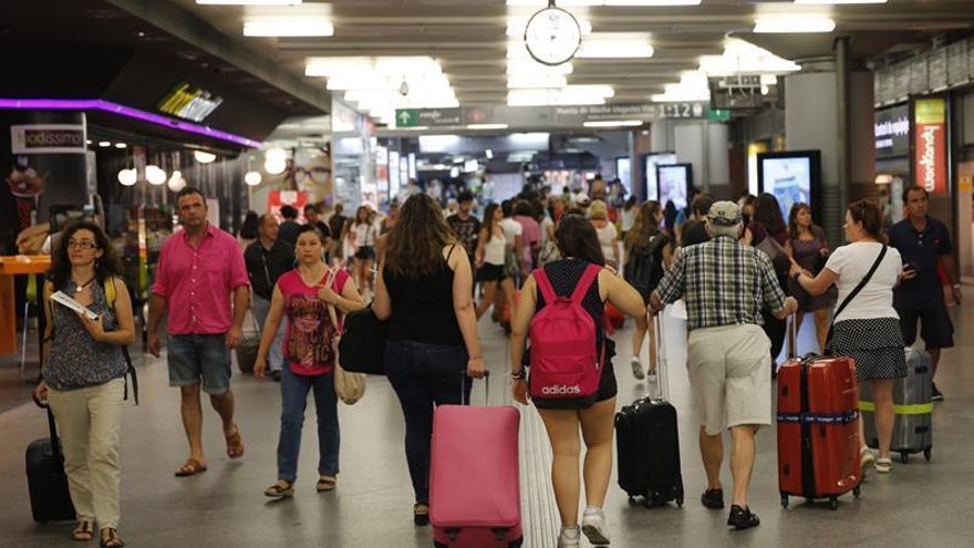 Exceltur insiste en la necesidad de que el Ave llegue a Barajas