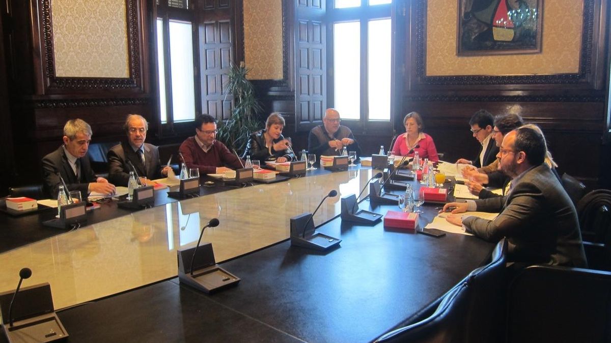 Los letrados del Parlament instan a reformular las ponencias de las leyes independentistas