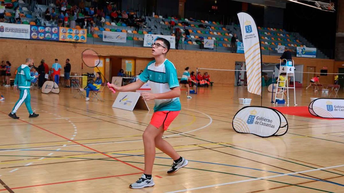Las promesas del bádminton canario se disputan el título regional en Fuerteventura