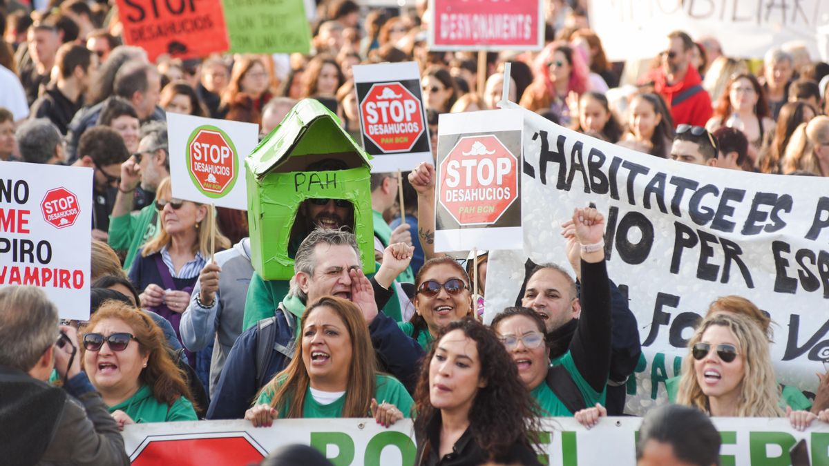 El PSOE y sus socios reactivan la ley para regular los alquileres de temporada