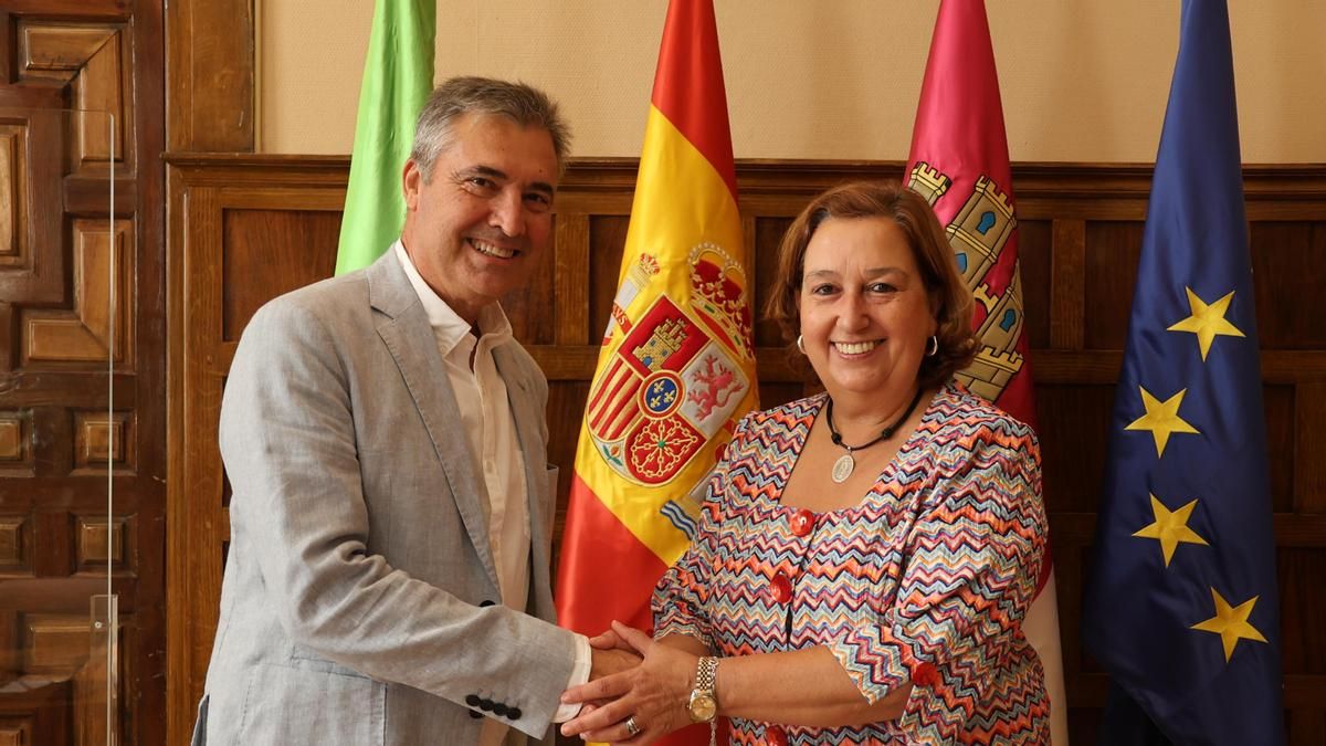 La Diputación de Toledo formaliza la compra de la antigua Escuela de Enfermeras por dos millones de euros